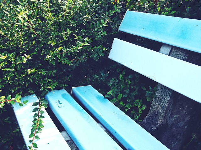 拜仁慕尼黑榮譽球員蓋德·穆勒的雕像在安聯球場外正式揭幕.